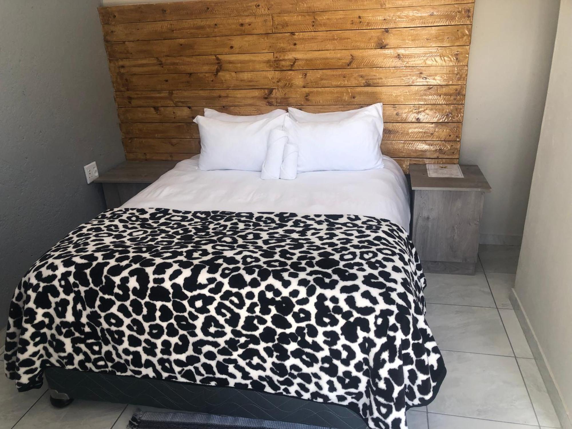 The Nest Overnight And Accommodation Usakos Eksteriør bilde